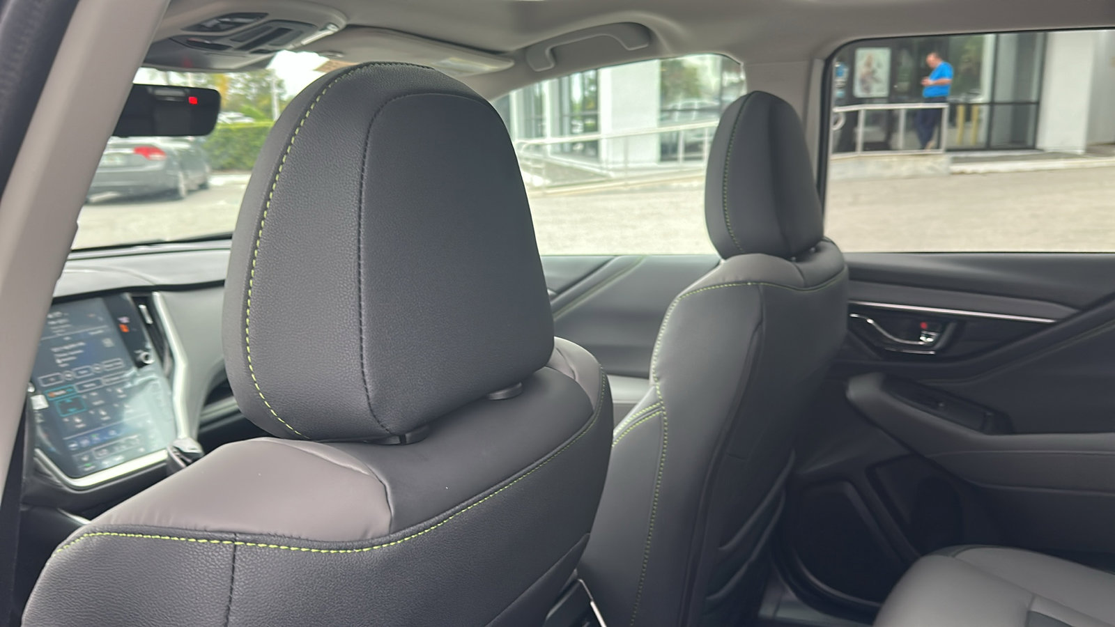 2025 Subaru Outback Onyx Edition XT photo 14