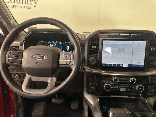 2023 Ford F-150 Lariat photo 11