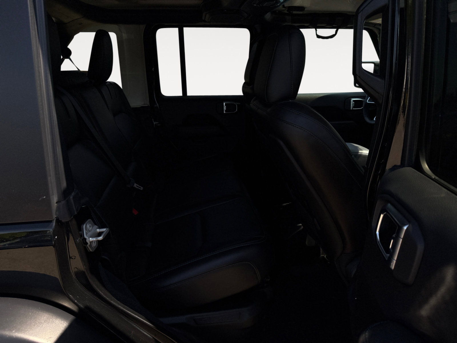 2021 Jeep Wrangler Unlimited Rubicon 4xe photo 18