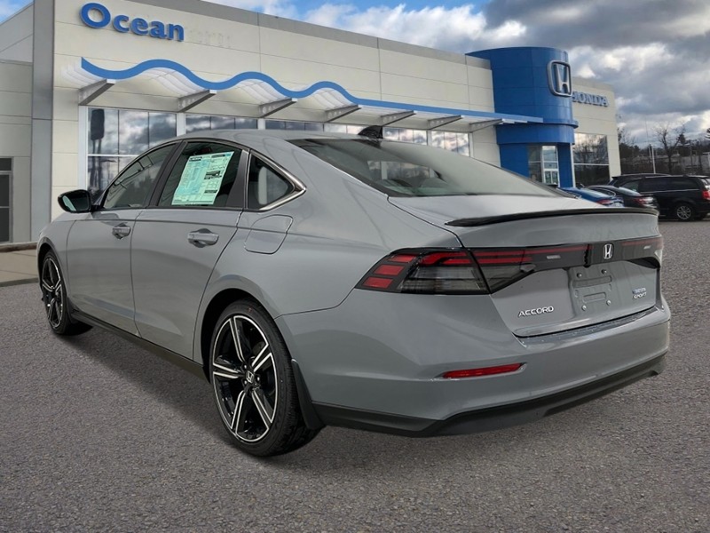 2025 Honda Accord Hybrid Sport photo 3