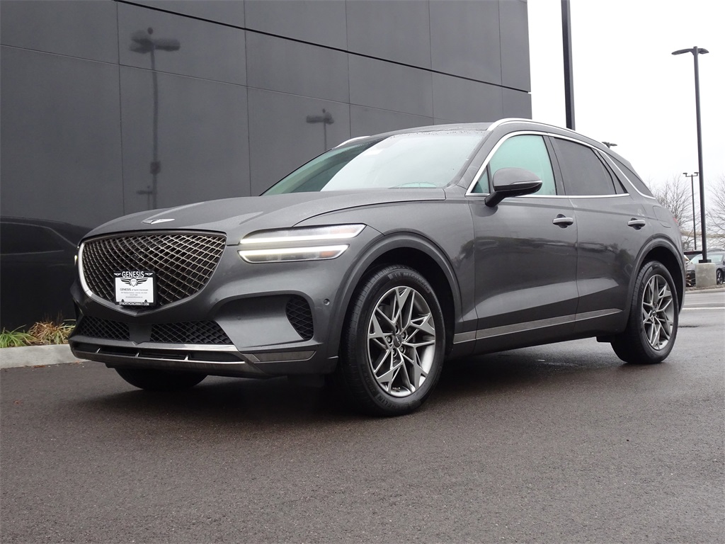 2022 GENESIS GV70 Standard's photo