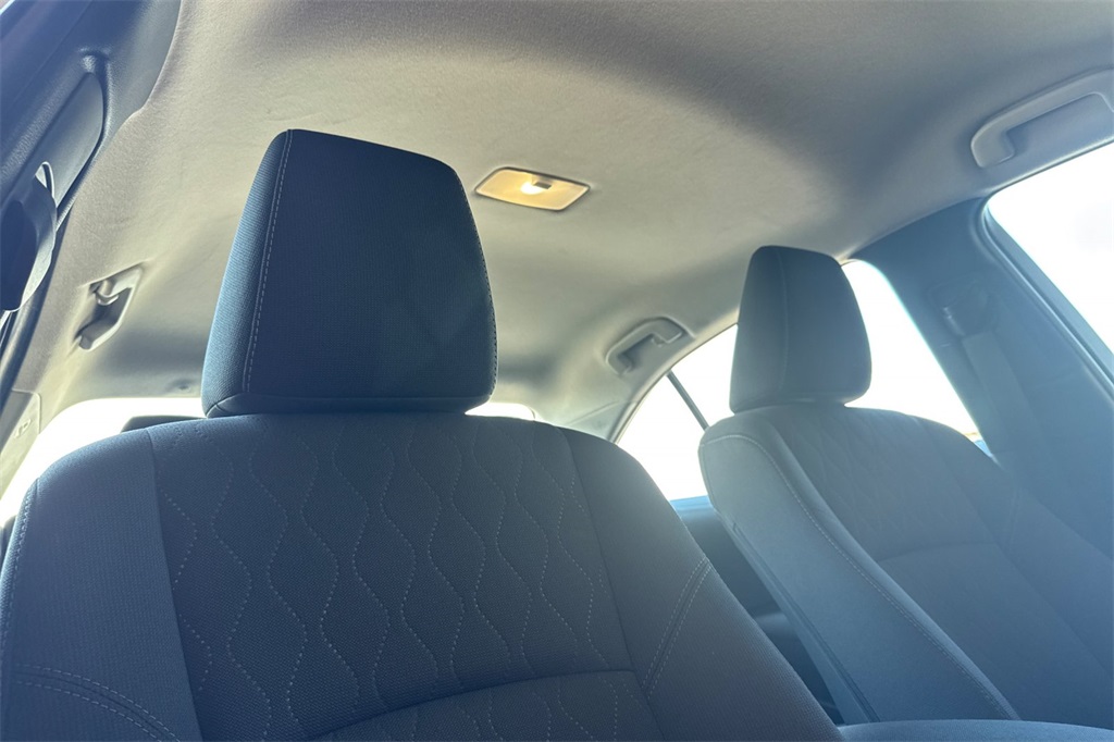 2023 Toyota Corolla LE photo 18