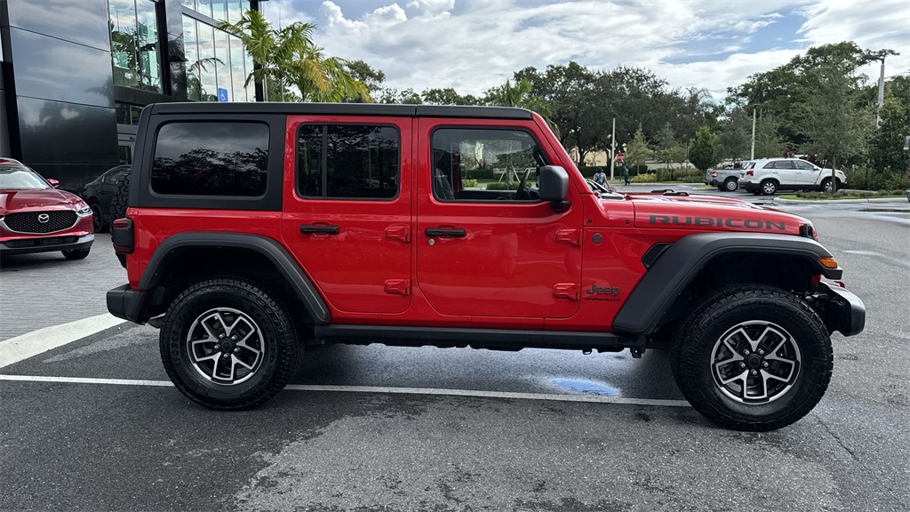 2024 Jeep Wrangler Rubicon photo 4