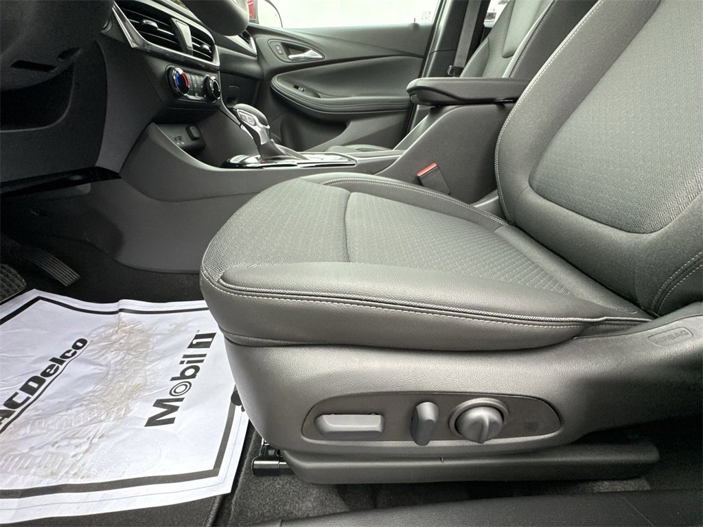 2026 Buick Encore GX Preferred photo 12