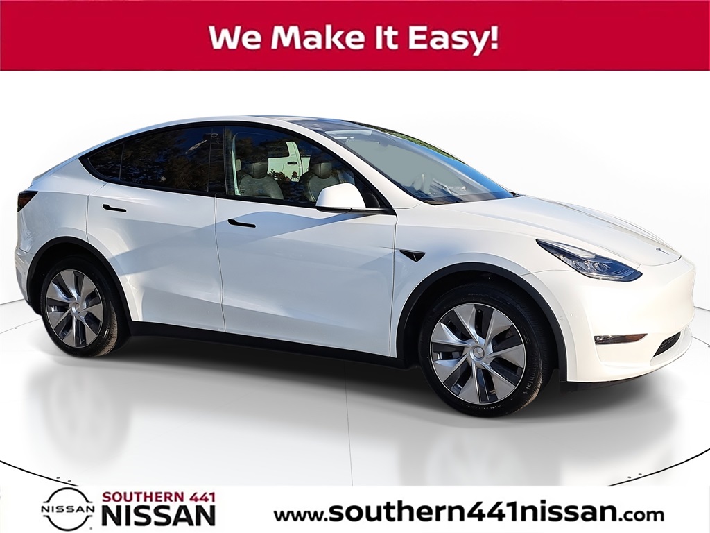 2022 Tesla Model Y Long Range's photo