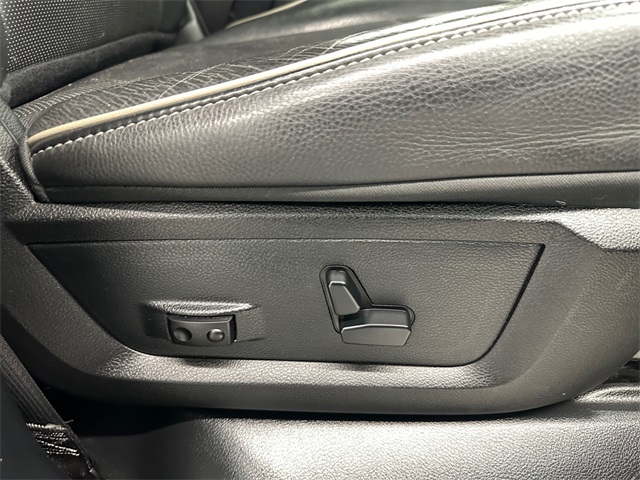 2014 Ram 1500 Laramie Longhorn photo 23