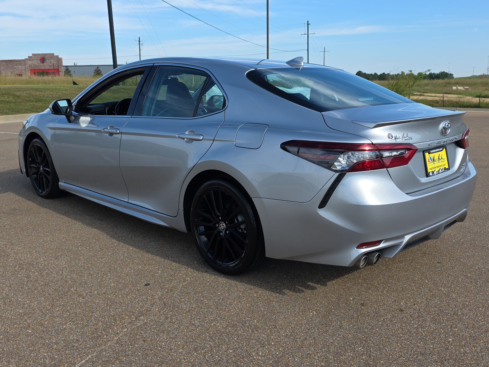 2022 Toyota Camry XSE photo 6