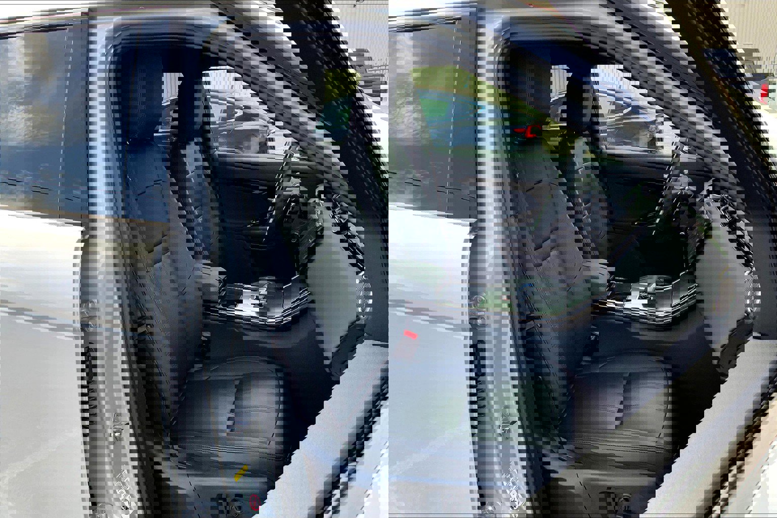 2024 Land Rover Range Rover Evoque Dynamic SE photo 6