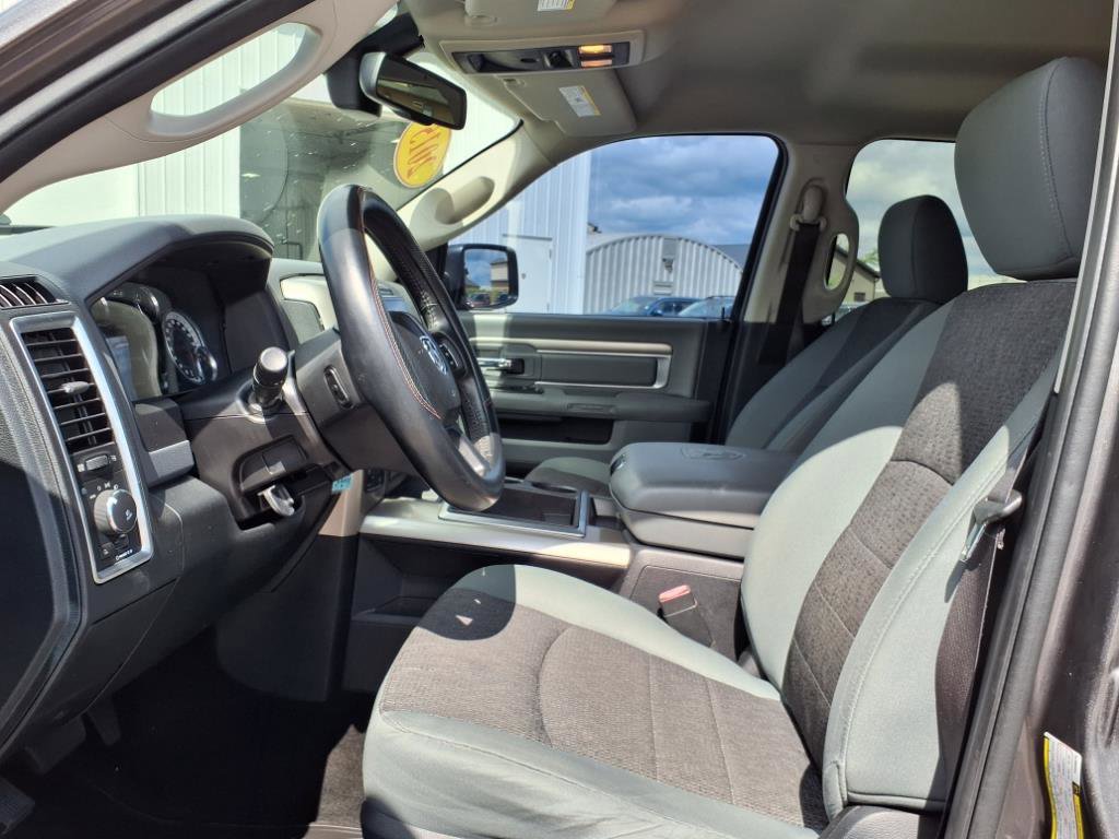2015 Ram 1500 Big Horn photo 17