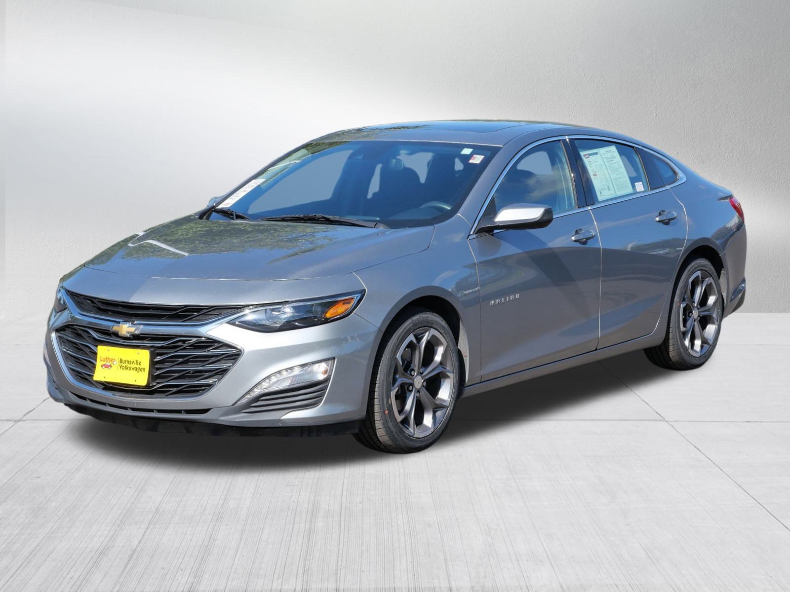 2023 Chevrolet Malibu 1LT photo 3