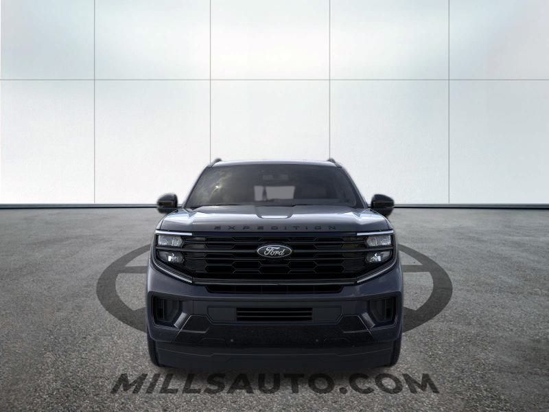 2025 Ford Expedition MAX Platinum photo 4