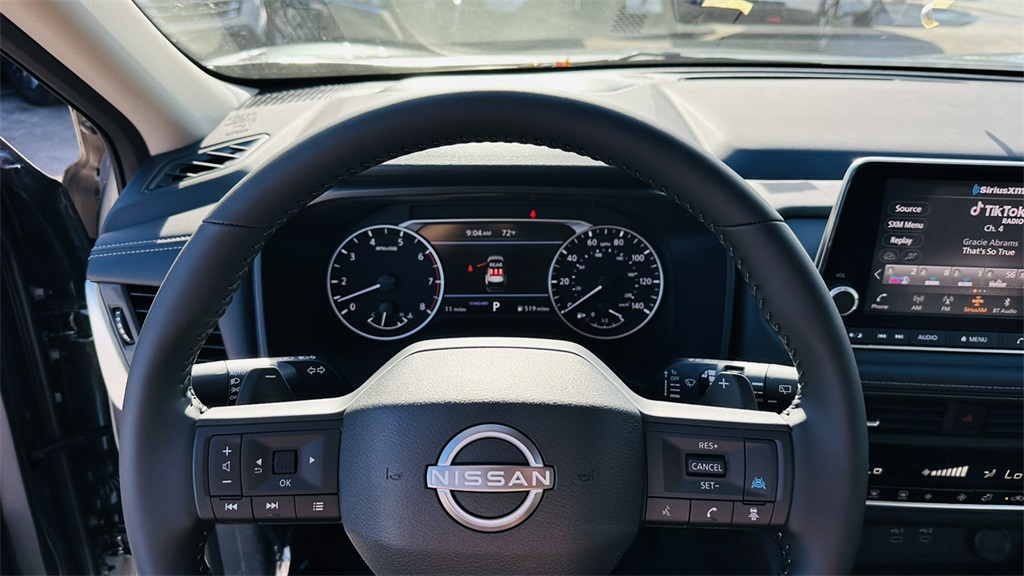 2026 Nissan Rogue SV photo 14
