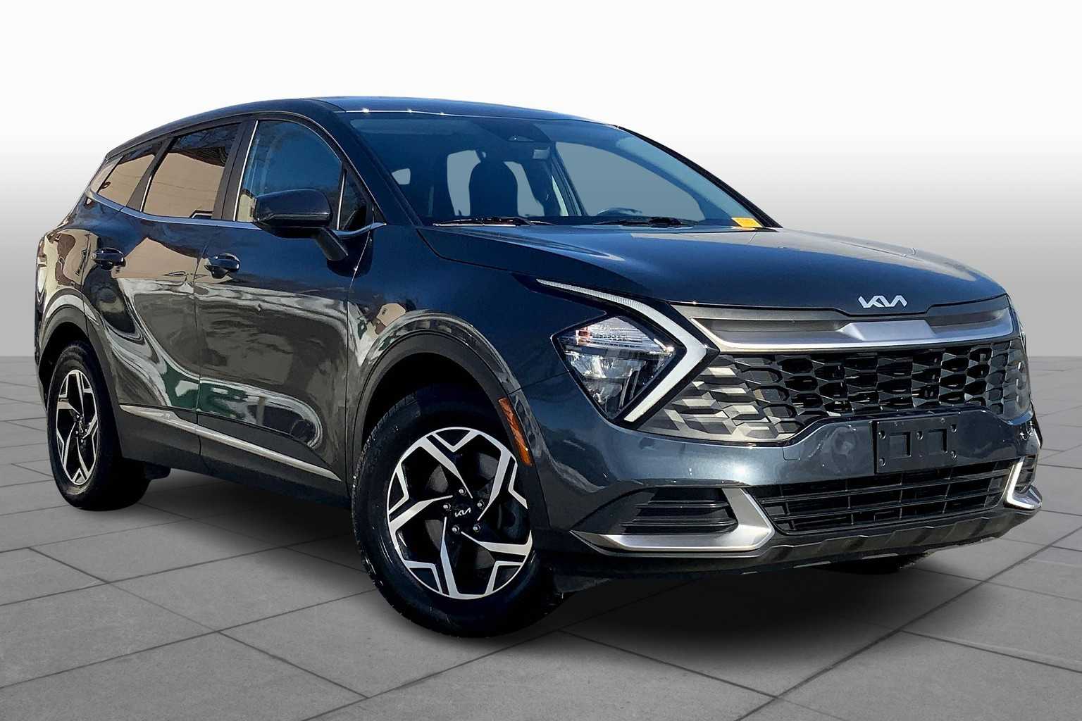 Certified 2023 Kia Sportage LX with VIN KNDPU3AF8P7052923 for sale in Kansas City