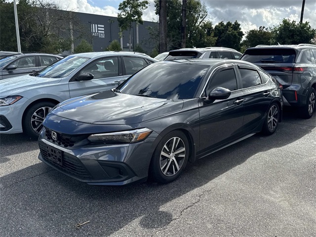 2023 Honda Civic Hatchback LX's photo