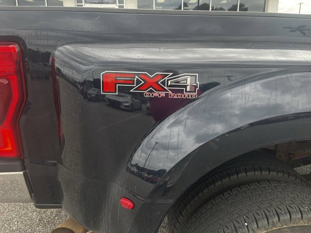 2021 Ford F-350 photo 3