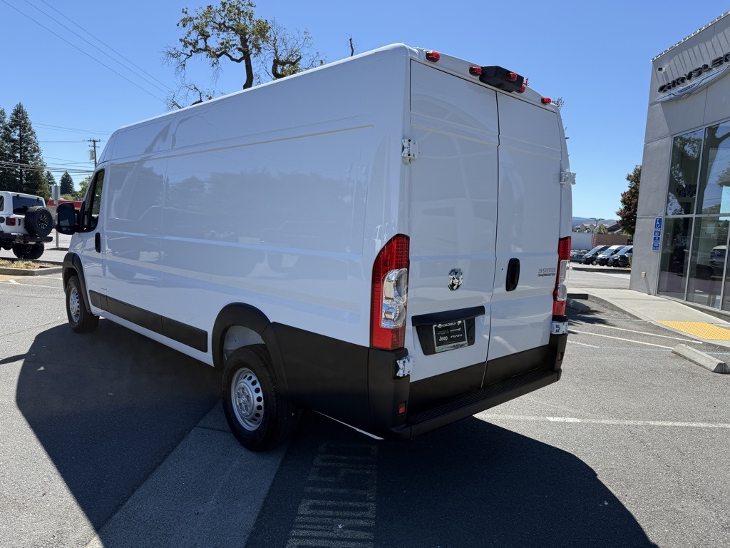 2026 Ram ProMaster 3500 Cargo Van photo 2