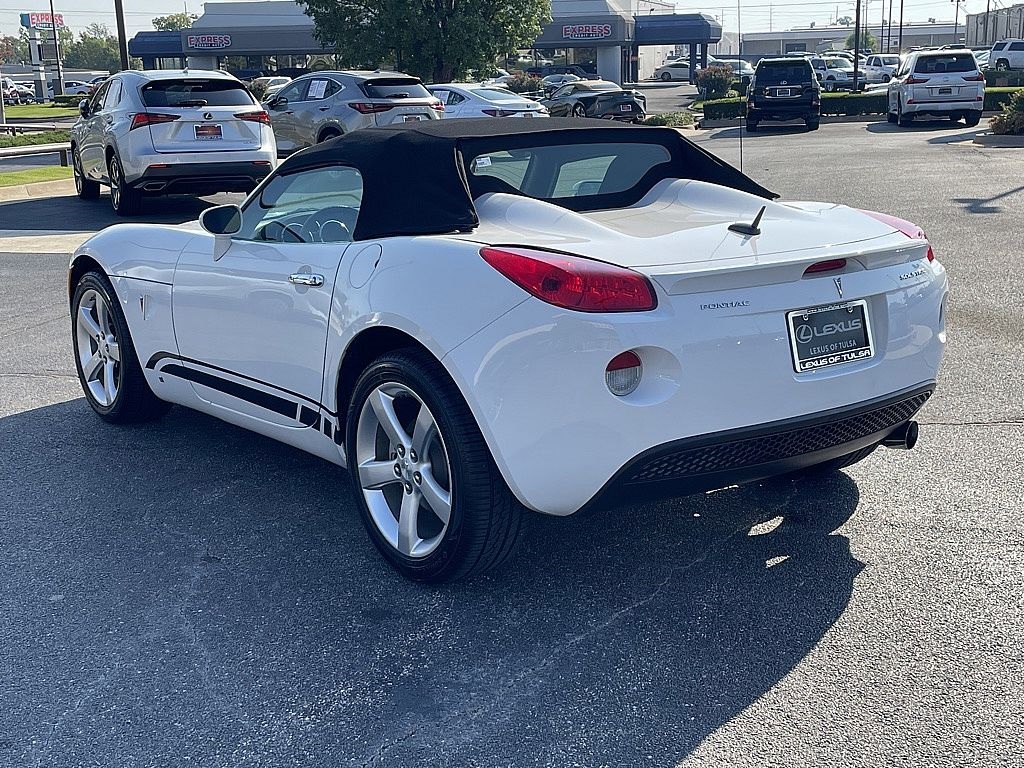 2008 Pontiac Solstice Base photo 5