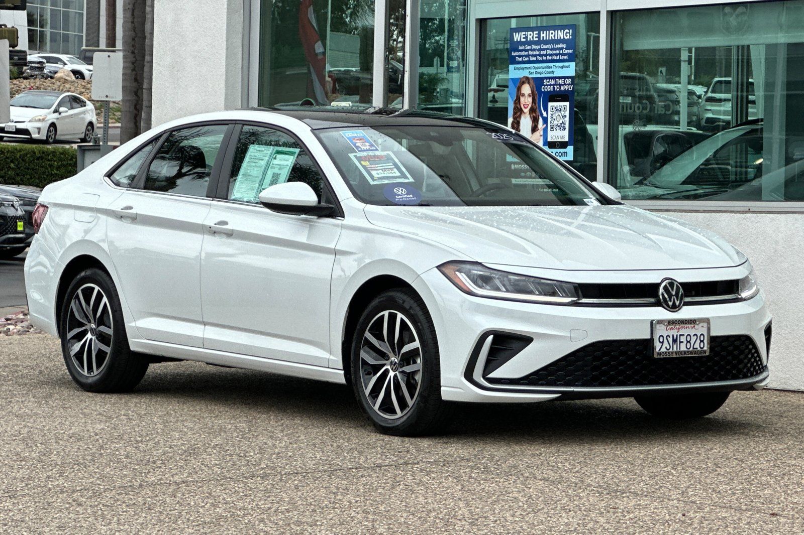 2025 Volkswagen Jetta 1.5T SE photo 2