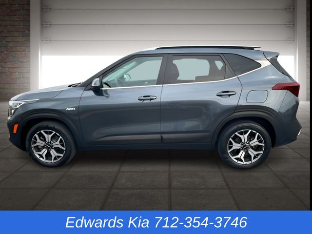 2022 Kia Seltos EX photo 5