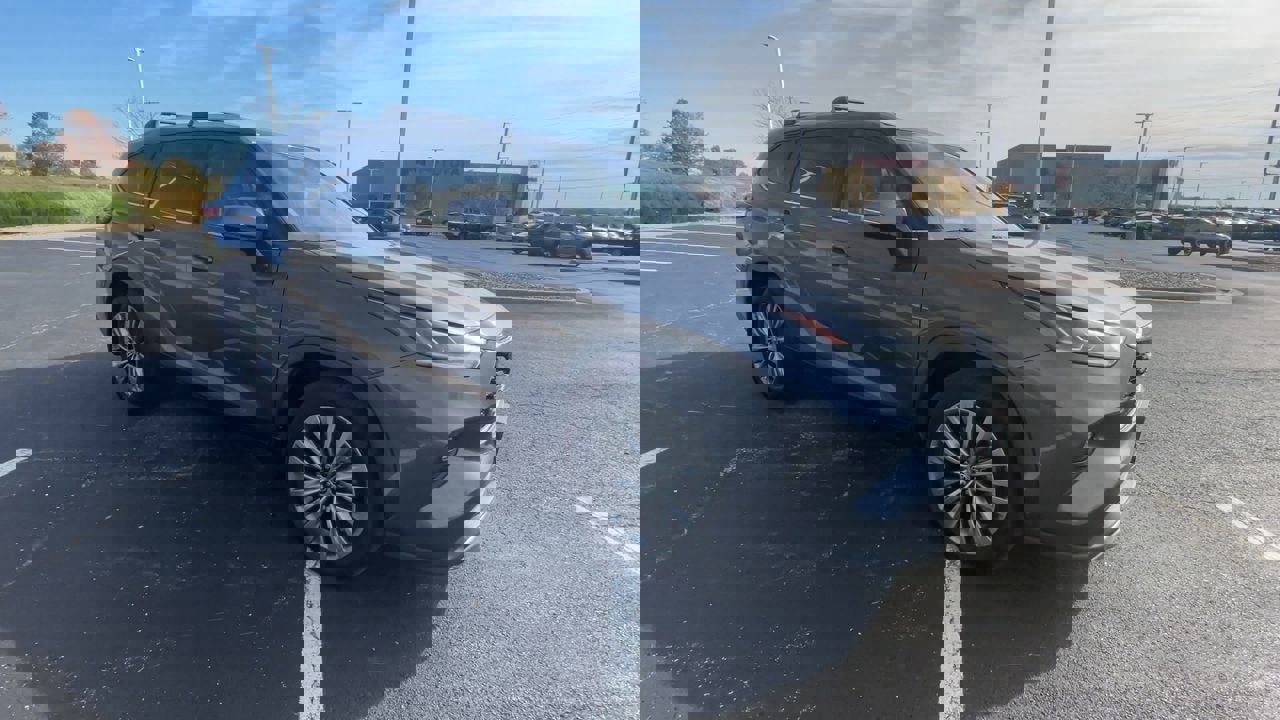 Used 2020 Toyota Highlander Platinum with VIN 5TDFZRBH7LS053335 for sale in Kansas City