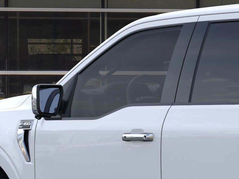 2025 Ford F-150 XLT photo 20