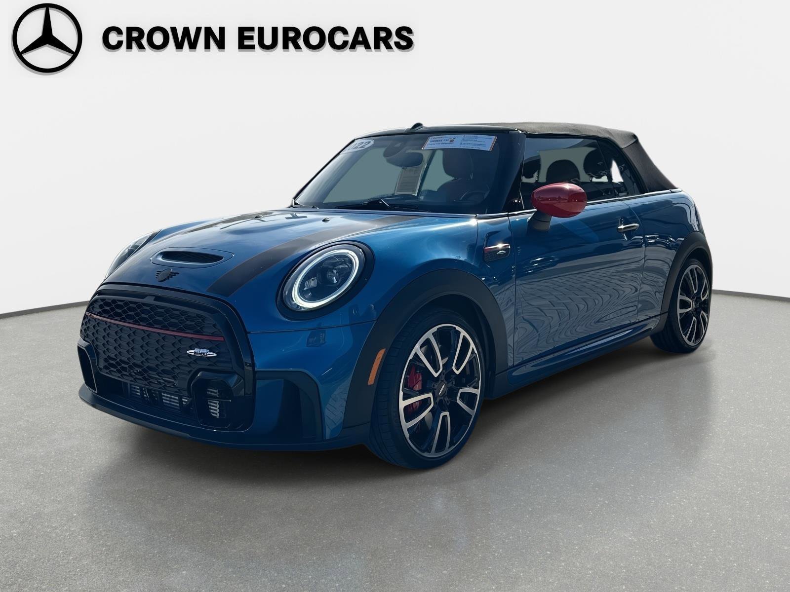 2022 MINI Convertible John Cooper Works's photo