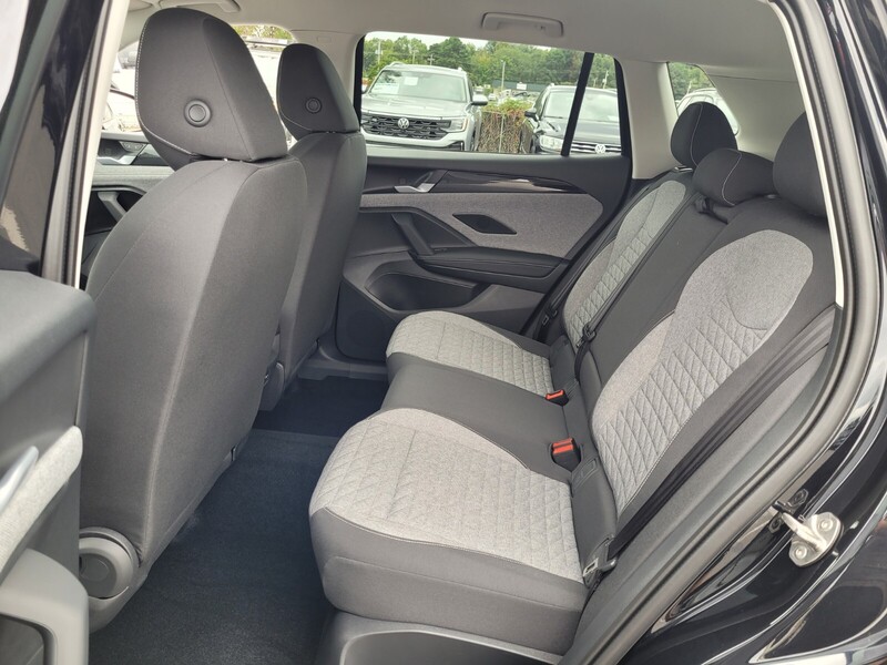 2025 Volkswagen Tiguan S photo 4