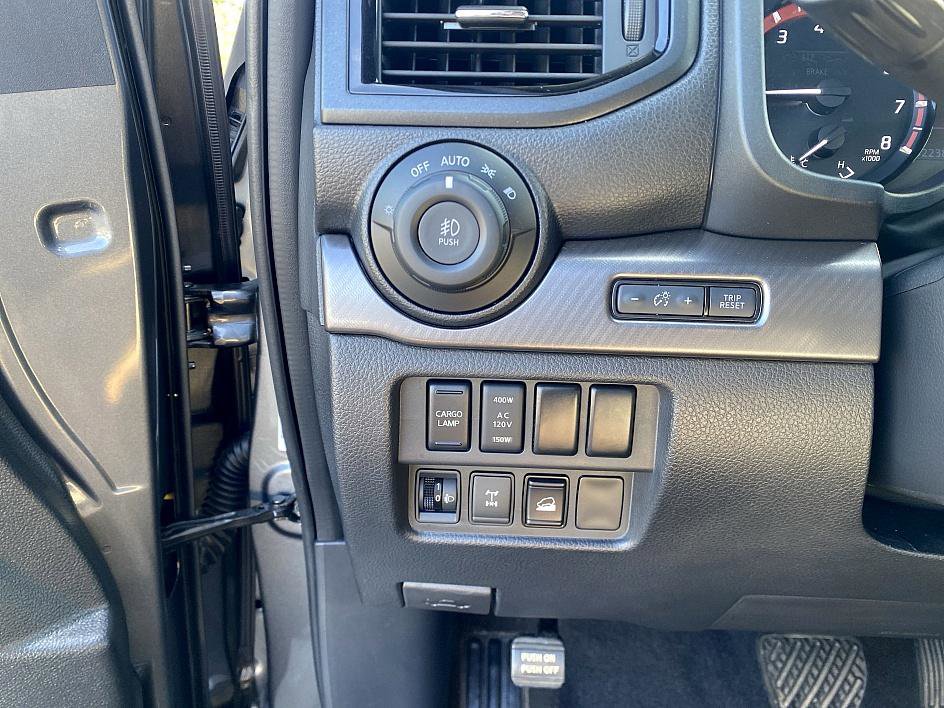 2021 Nissan Titan PRO-4X photo 9