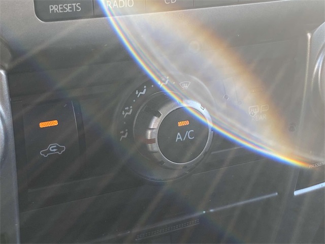 2011 Toyota 4Runner SR5 photo 15