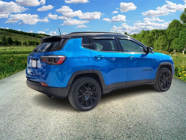 2023 Jeep Compass Altitude photo 4
