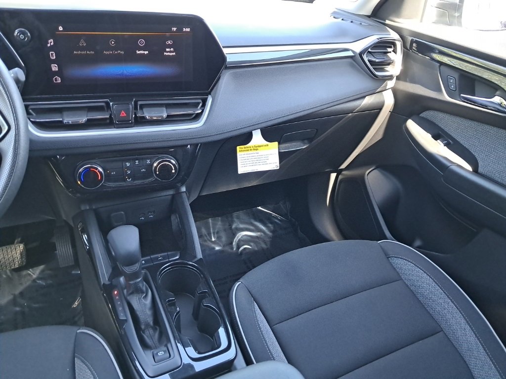 2024 Chevrolet Trailblazer LT photo 21