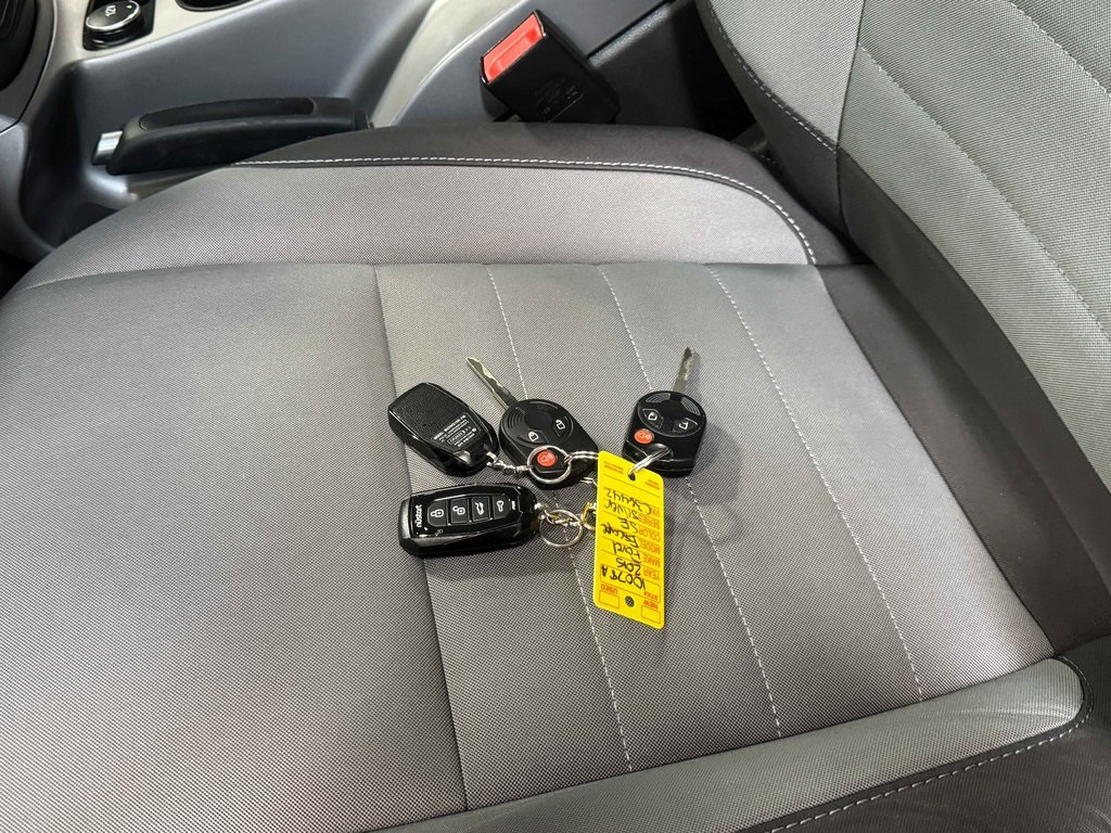 2015 Ford Escape SE photo 17