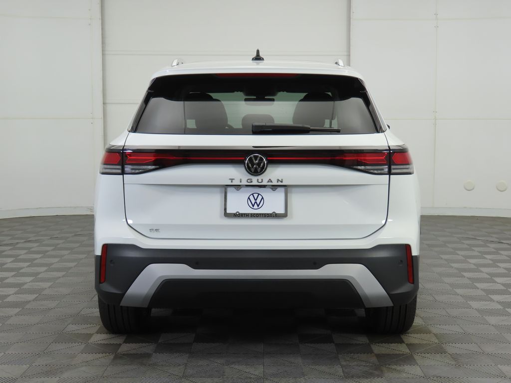 2025 Volkswagen Tiguan SE photo 7