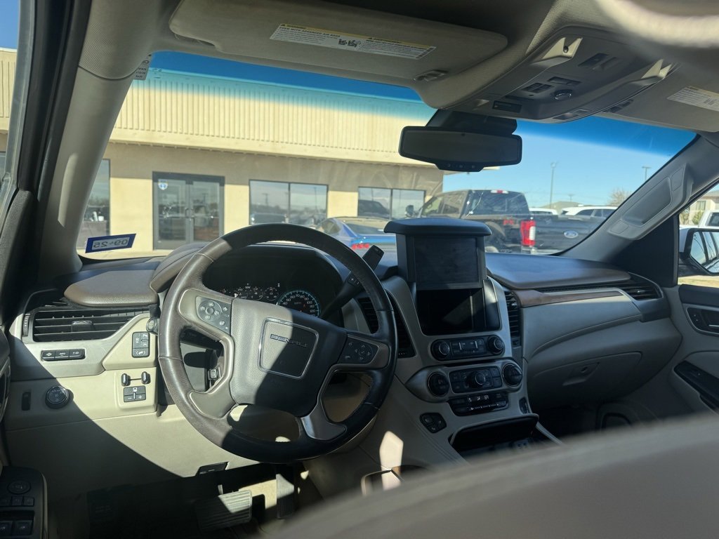 2019 Gmc Yukon XL Denali photo 3