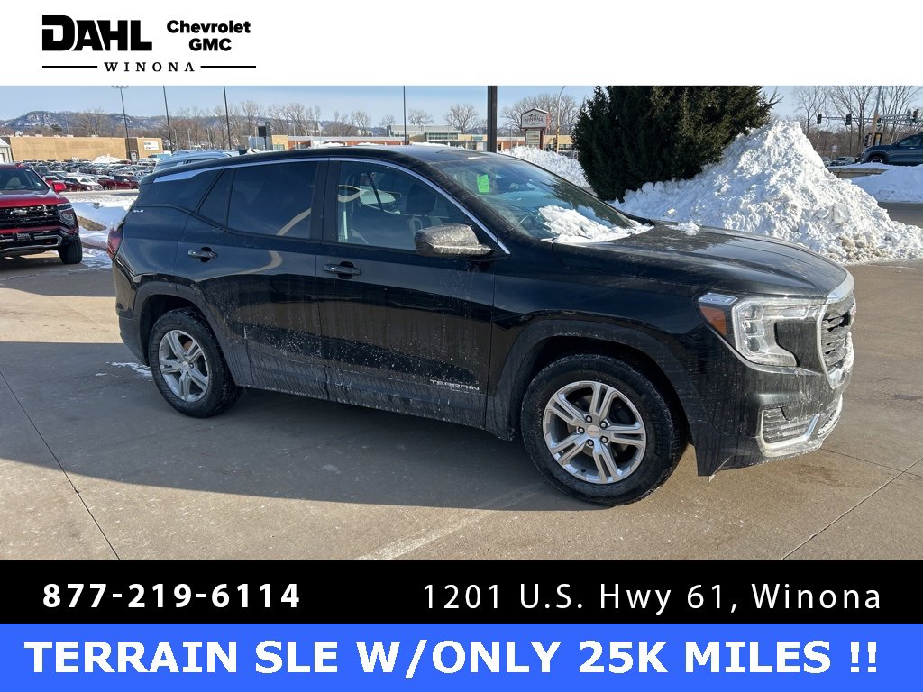 2022 GMC Terrain SLE's photo