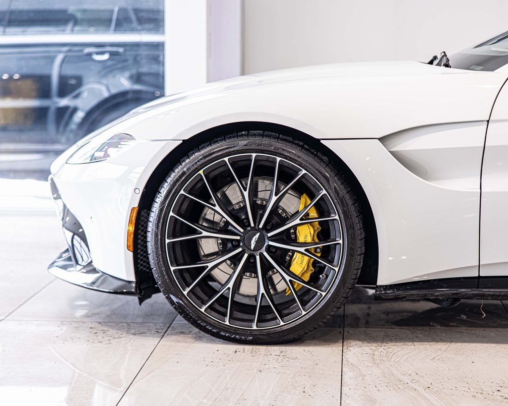2023 ASTON MARTIN VANTAGE - Image 8