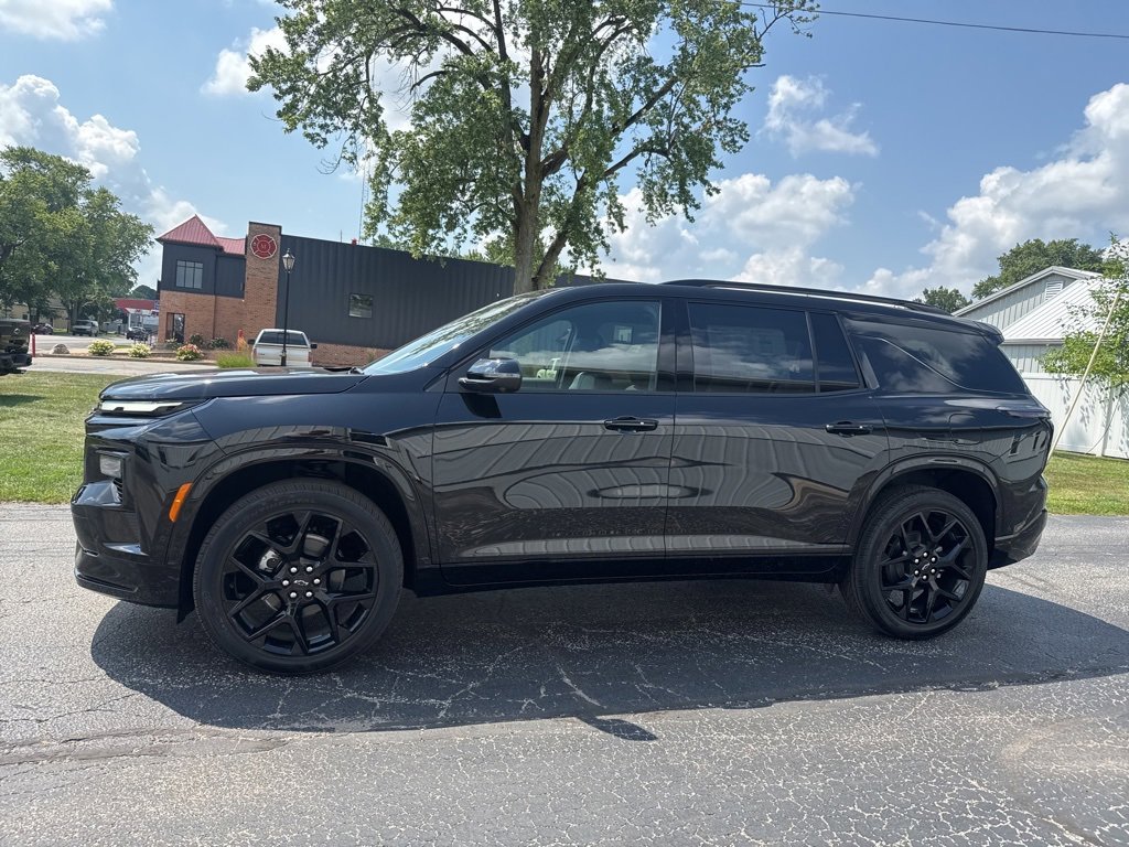 2026 Chevrolet Traverse RS photo 3