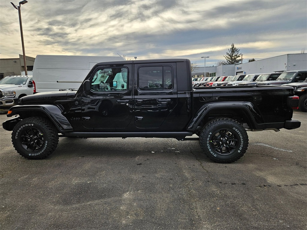 2025 Jeep Gladiator Willys photo 4