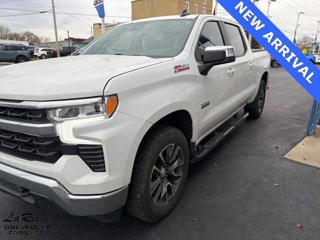 2022 Chevrolet Silverado 1500 LT's photo