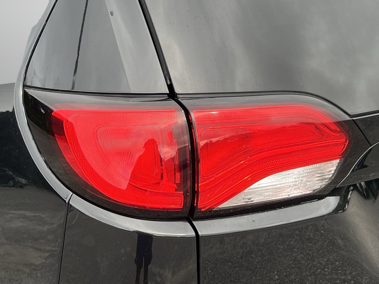 2022 Chrysler Voyager LX photo 7