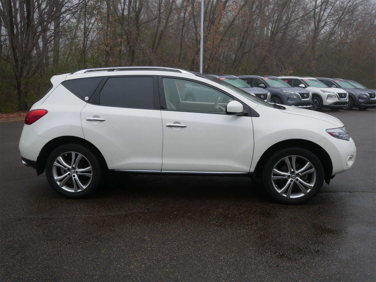 Used 2010 Nissan Murano LE with VIN JN8AZ1MW4AW139890 for sale in Maplewood, Minnesota