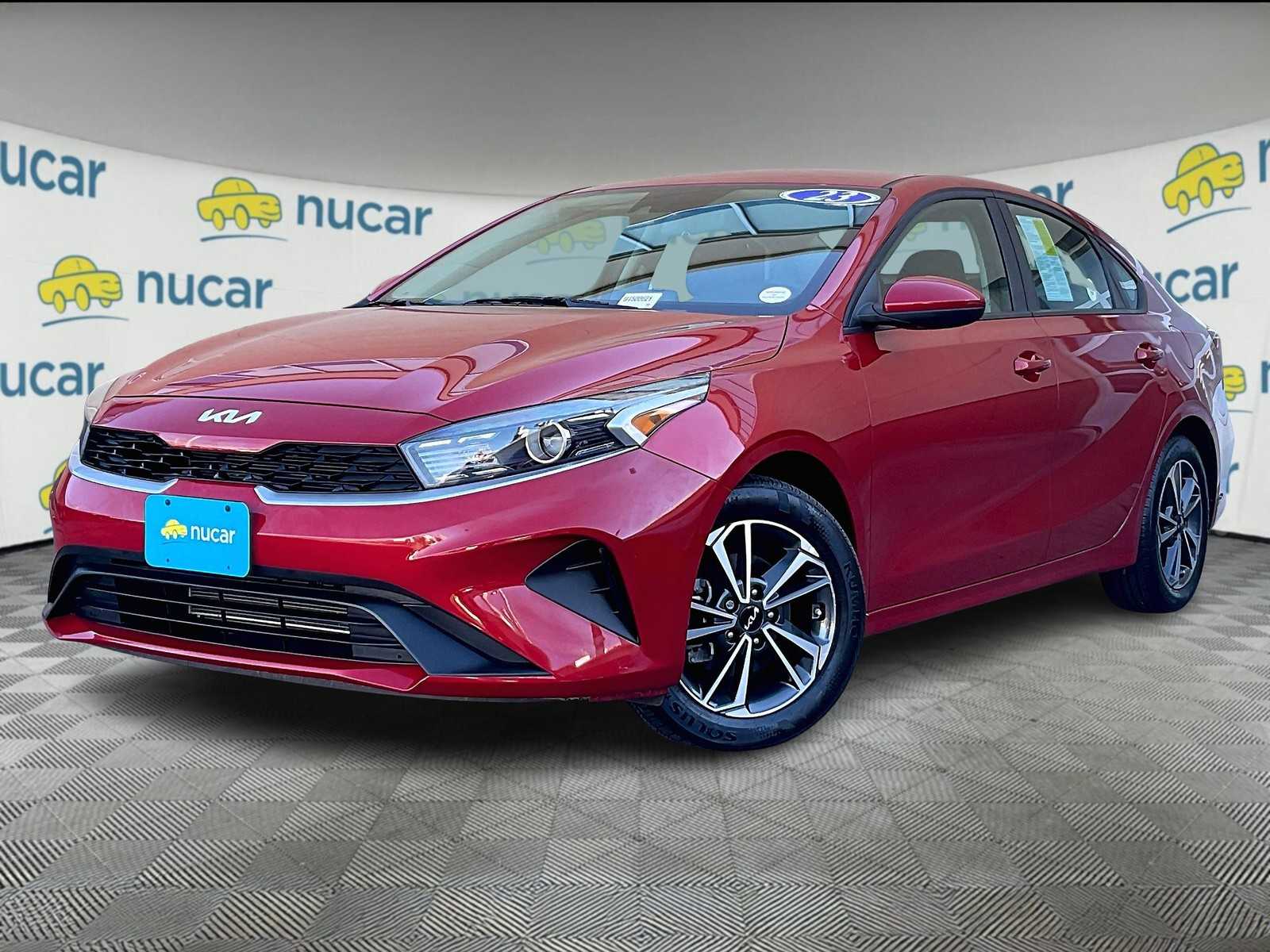 2023 Kia Forte LXS photo 3