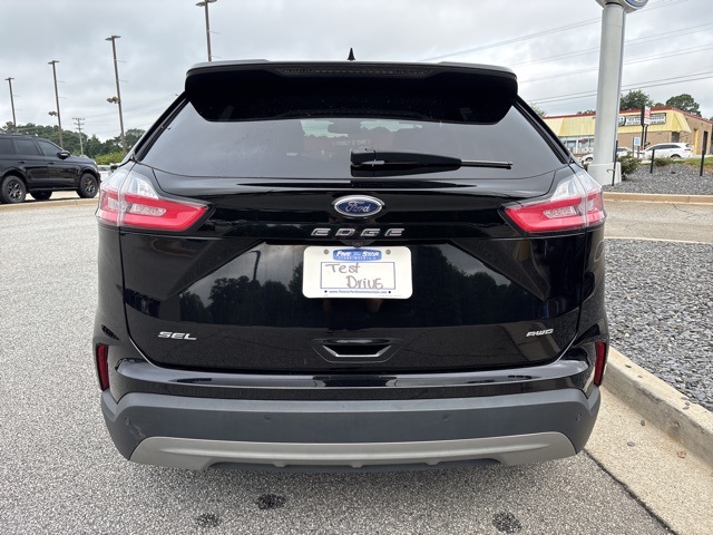 2024 Ford Edge SEL photo 6