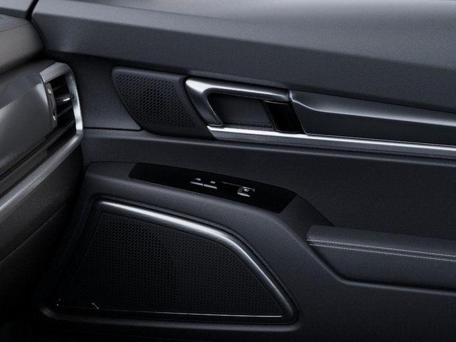 2025 Kia Telluride S photo 22