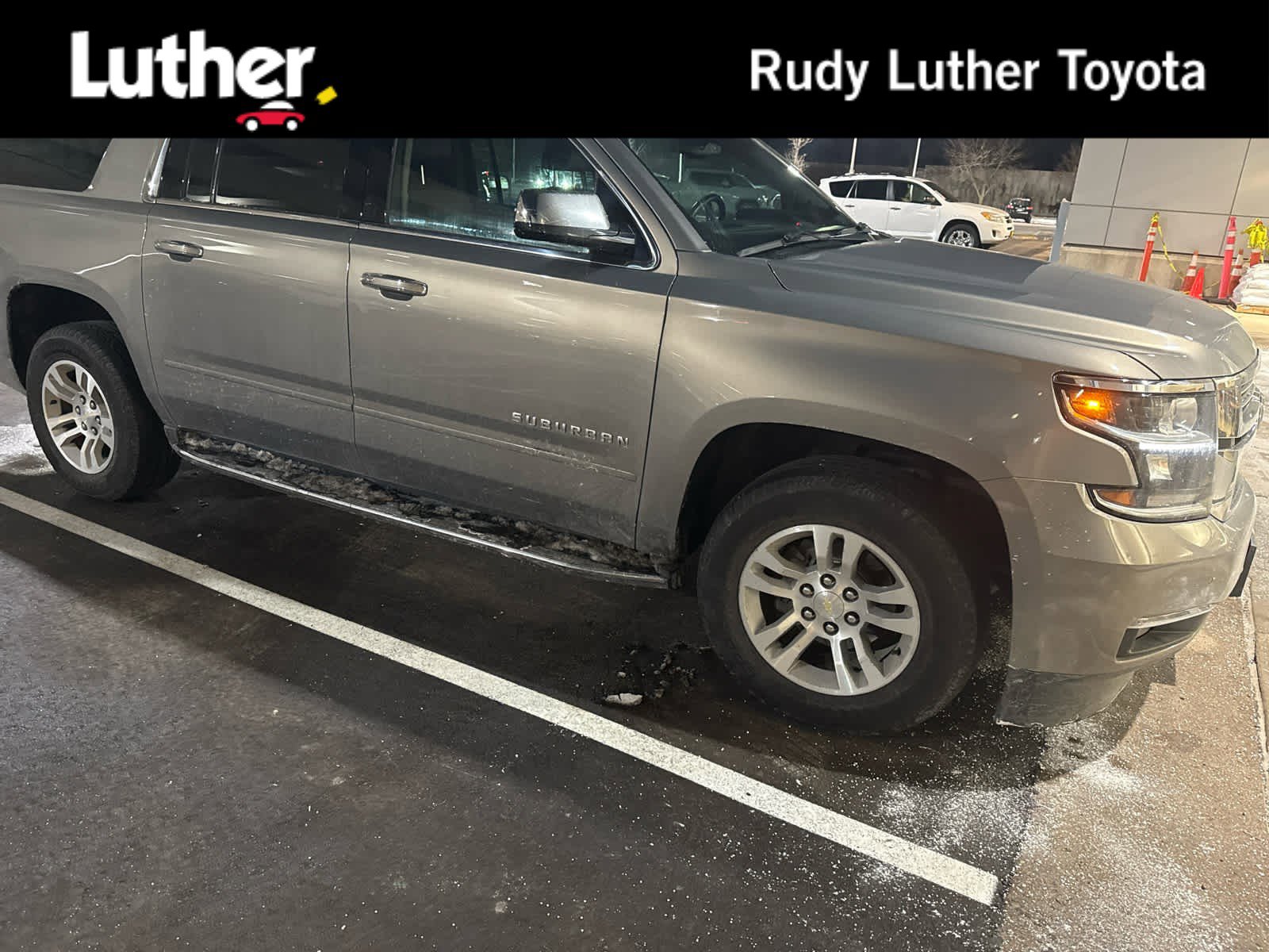 2018 Chevrolet Suburban Premier's photo