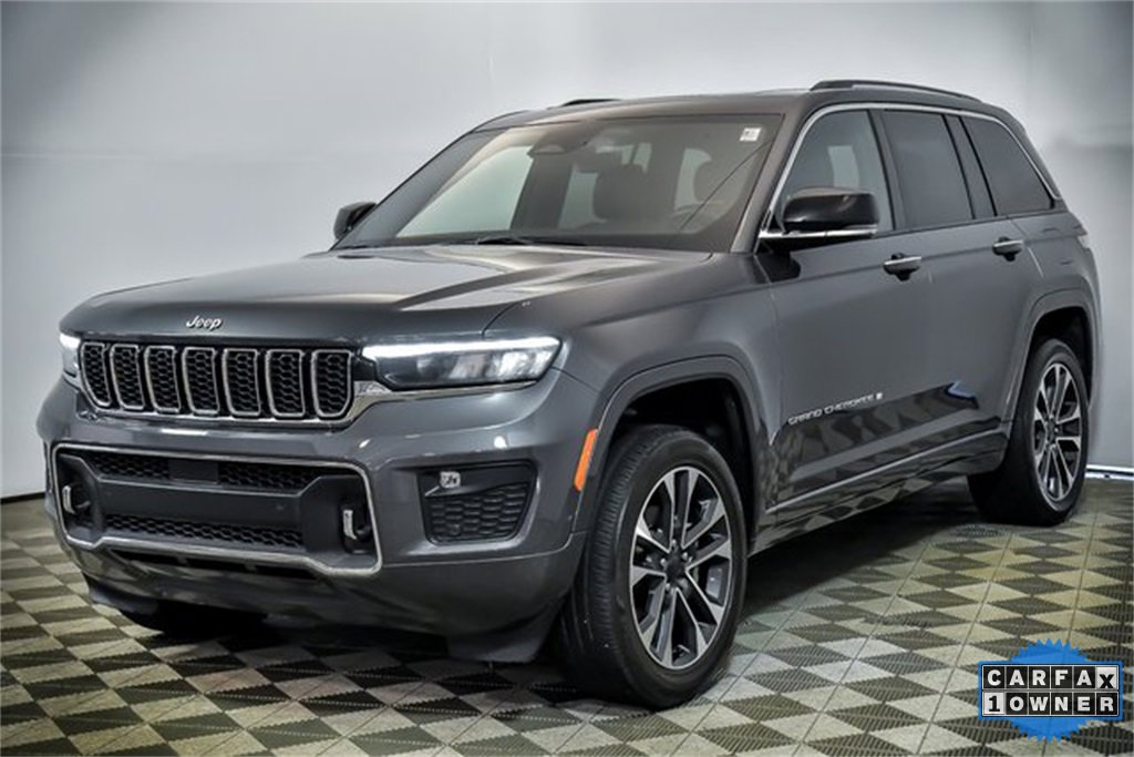 2022 Jeep Grand Cherokee Overland photo 4