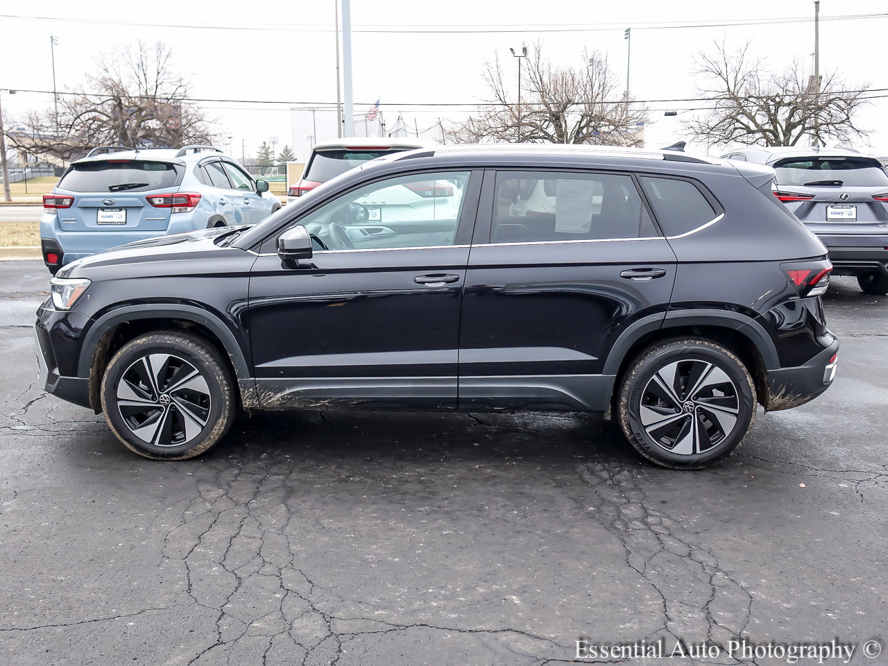 2025 VOLKSWAGEN TAOS - Image 3