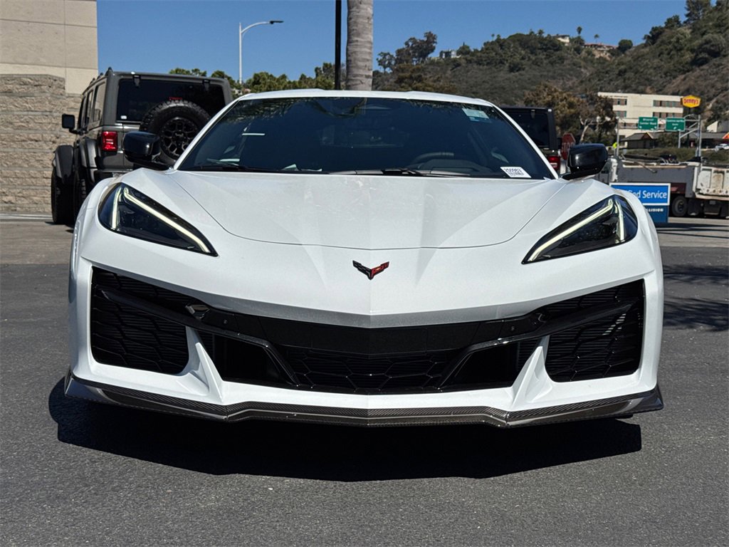 2025 Chevrolet Corvette Z06 2LZ photo 4