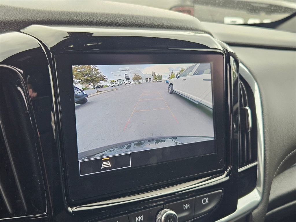 2022 Chevrolet Traverse Cloth 1LT photo 19
