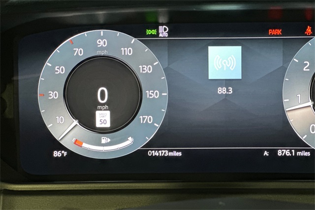 2024 Land Rover Range Rover Velar SE photo 22